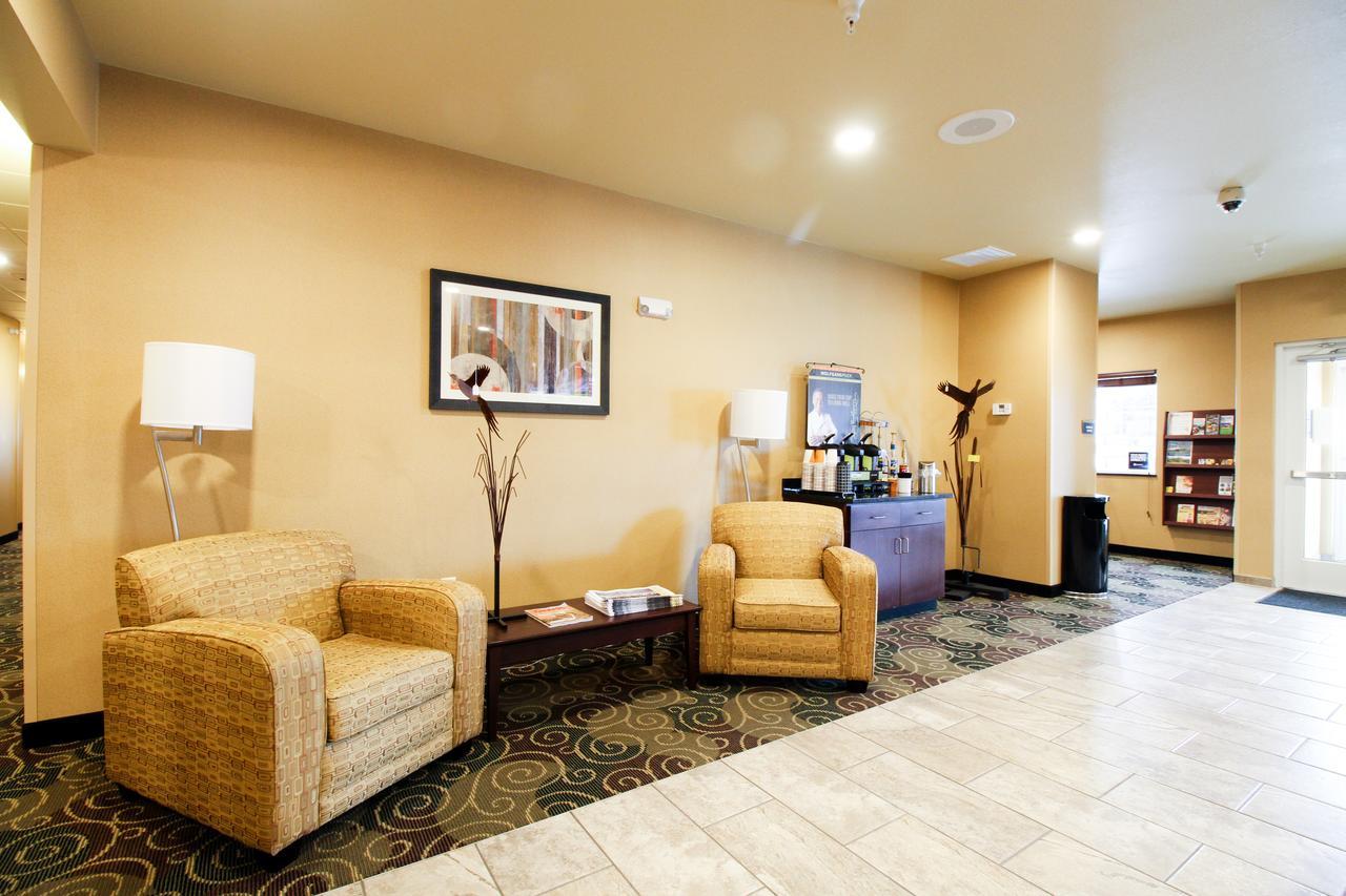 Cobblestone Hotel&suites - Devils Hotel