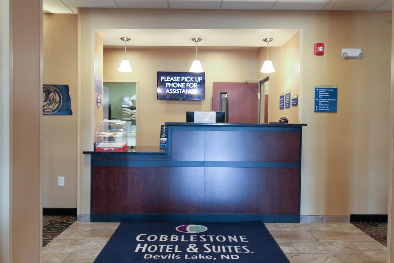 Cobblestone & - Devils Hotel Devils Lake